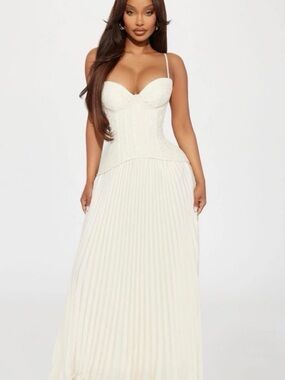 Daniella Lace Corset Pleated Maxi Dress